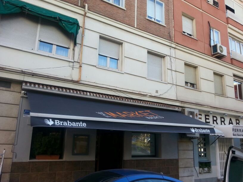toldos para bares y restaurantes en Madrid